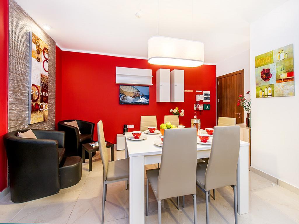 Bayside Apartments سانت جوليان المظهر الخارجي الصورة